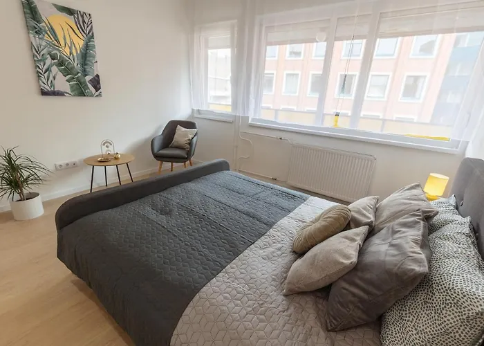 Gems Of - Emerald 布达佩斯