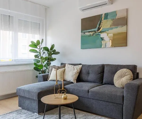 Gems Of - Emerald 布达佩斯